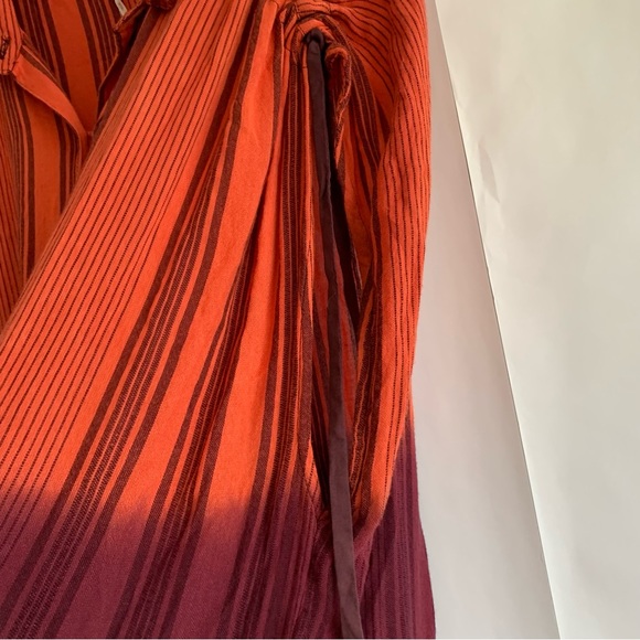 Free People Baby Blues Ombre Button up sleeveless Shirt - Picture 7 of 10